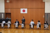 全校集会と校友会総会を行いました。