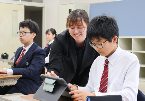 グローバル社会を生き抜く英語力と国際感覚を養成