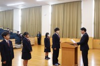 全校集会を行いました。